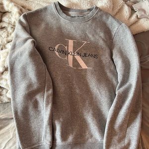 Calvin Klein sweatshirt
